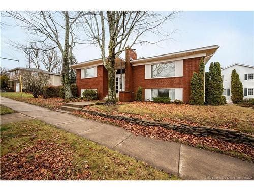 200 Mount Royal Blvd, Moncton, NB 