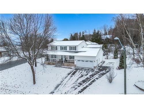 11 Stoneybrook Cres, Fredericton, NB 