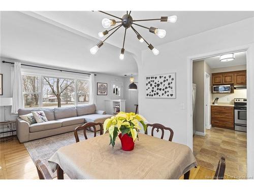 201 Willow Ave, Fredericton, NB 