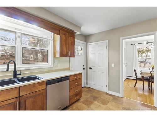 201 Willow Ave, Fredericton, NB 