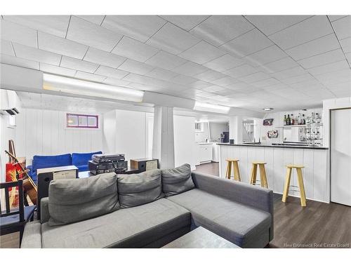 201 Willow Ave, Fredericton, NB 