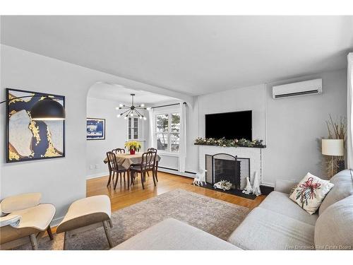 201 Willow Ave, Fredericton, NB 