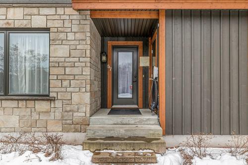 Frontage - 57 Rue De La Traverse, Beaupré, QC - Outdoor