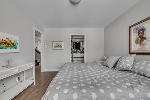 Primary bedroom - 57 Rue De La Traverse, Beaupré, QC - Indoor Photo Showing Bedroom