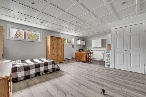 Family room - 57 Rue De La Traverse, Beaupré, QC - Indoor Photo Showing Bedroom