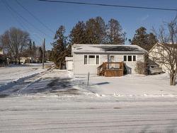 158 Carl Avenue  Thunder Bay, ON P7B 4Z5