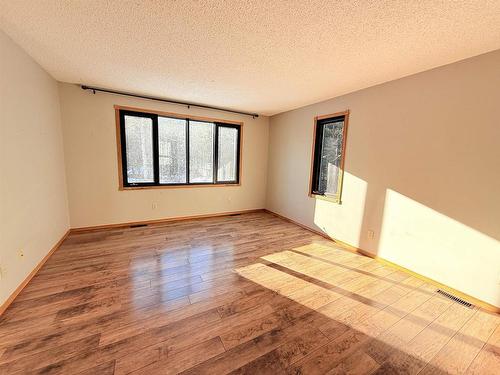 179 Drayton Road, Sioux Lookout, ON - Indoor Photo Showing Other Room