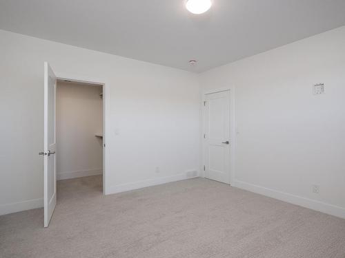 202 Bruin Crescent, Thunder Bay, ON - Indoor Photo Showing Other Room