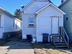 335 Heron Street  Thunder Bay, ON P7C 2M7