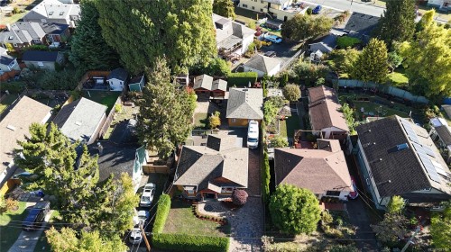 2617 Doncaster Dr, Victoria, BC 