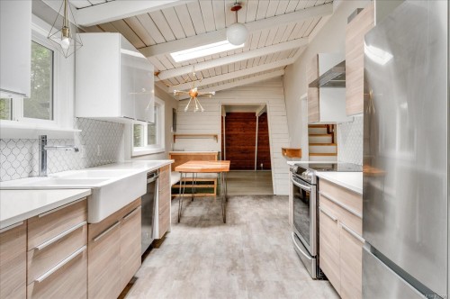 1535 Whalebone Dr, Gabriola Island, BC 