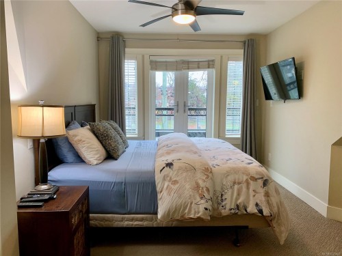 8-675 Superior St, Victoria, BC 