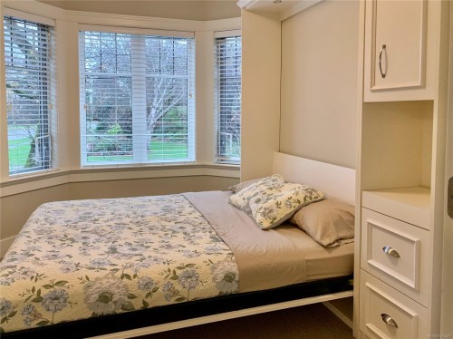 8-675 Superior St, Victoria, BC 