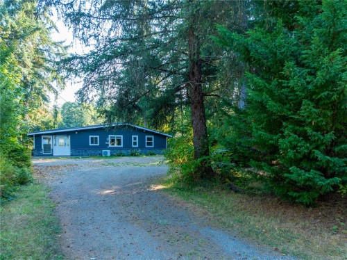 3701 Piercy Rd, Courtenay, BC 