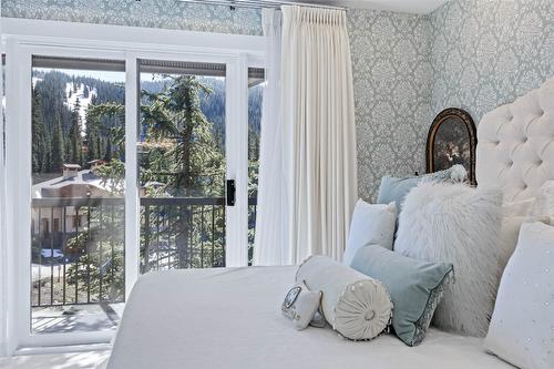 33-6015 Valley Drive, Sun Peaks, BC - Indoor Photo Showing Bedroom
