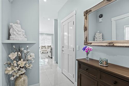 33-6015 Valley Drive, Sun Peaks, BC - Indoor Photo Showing Other Room