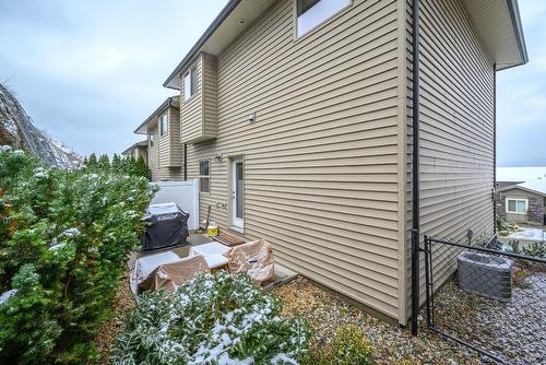 21-1040 Mt Revelstoke Place, Vernon, BC - Outdoor