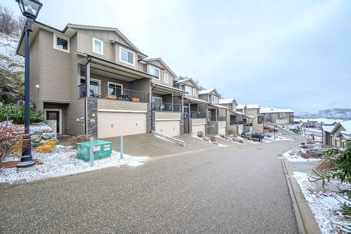 21-1040 Mt Revelstoke Place, Vernon, BC - Outdoor