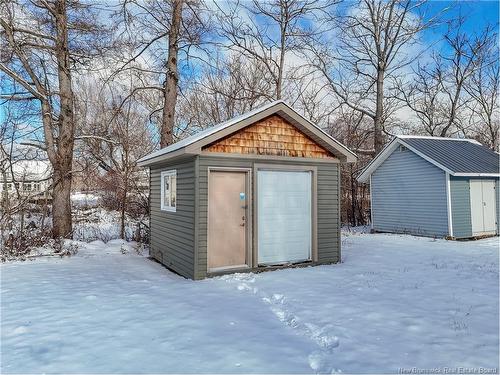 11 Corbett Ave, Fredericton, NB 