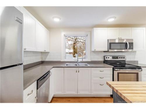 11 Corbett Ave, Fredericton, NB 