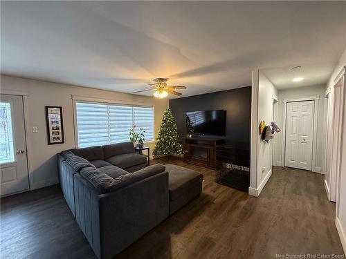 145 Eastwood Dr, Woodstock, NB 