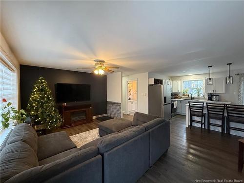 145 Eastwood Dr, Woodstock, NB 