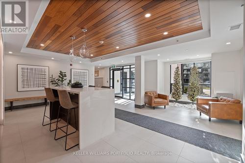 611 - 340 Plains Road E, Burlington, ON - Indoor