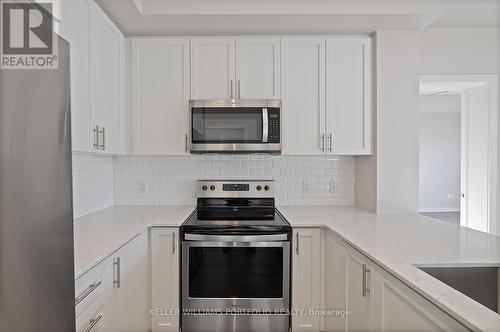 611 - 340 Plains Road E, Burlington, ON - Indoor Photo Showing Kitchen