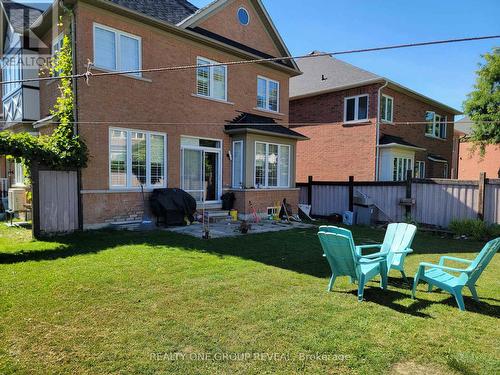 73 Isabella Garden Lane, Whitchurch-Stouffville, ON - Outdoor