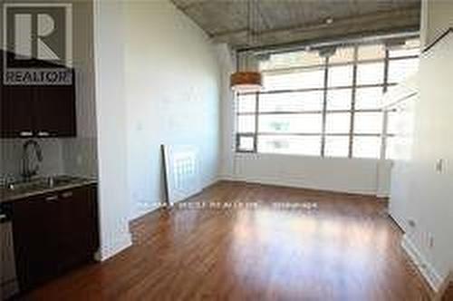 523 - 637 Lake Shore Boulevard W, Toronto, ON - Indoor Photo Showing Other Room