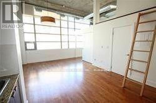 523 - 637 Lake Shore Boulevard W, Toronto, ON - Indoor Photo Showing Other Room