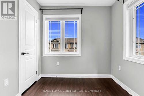 89 Bloom Crescent, Hamilton, ON - Indoor Photo Showing Other Room