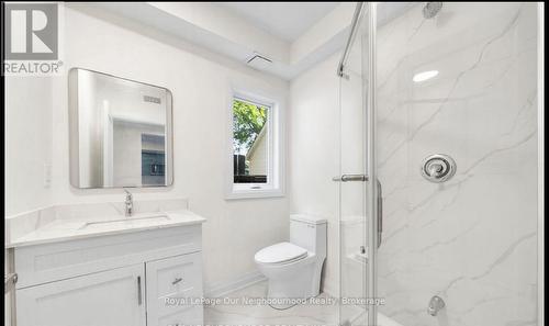 A - 146 Celina Street, Oshawa, ON - Indoor Photo Showing Bathroom