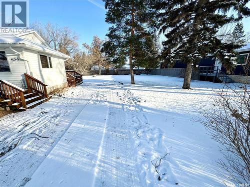 529 Montgomery Street, Midale, SK - Outdoor