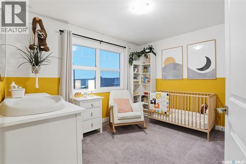 455 Hassard Close, Saskatoon, SK - Indoor Photo Showing Bedroom