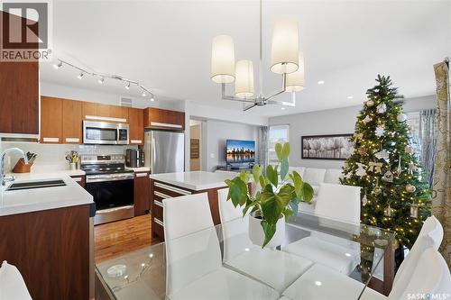 213 455 Rempel Lane, Saskatoon, SK - Indoor Photo Showing Kitchen With Stainless Steel Kitchen