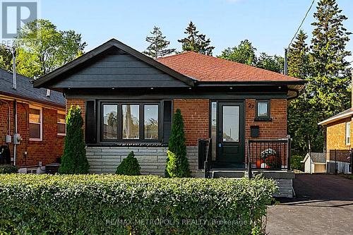 27 Gully Drive, Toronto, ON - Outdoor