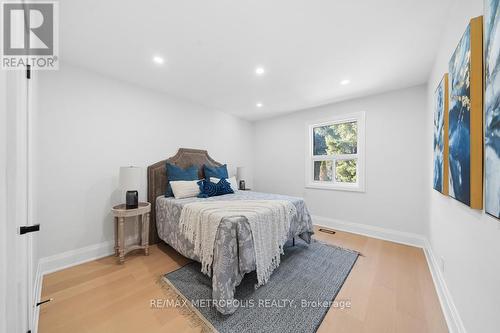 27 Gully Drive, Toronto, ON - Indoor Photo Showing Bedroom