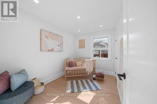 27 Gully Drive, Toronto, ON - Indoor