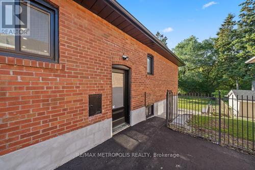 27 Gully Drive, Toronto, ON - Outdoor With Exterior