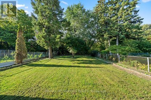 27 Gully Drive, Toronto, ON - Outdoor