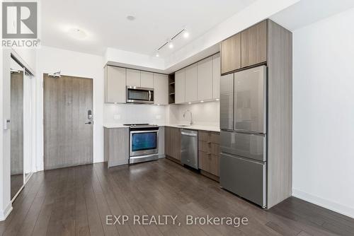 ORIGINAL - 730 - 100 Eagle Rock Way, Vaughan, ON - Indoor Photo Showing Kitchen With Stainless Steel Kitchen With Upgraded Kitchen