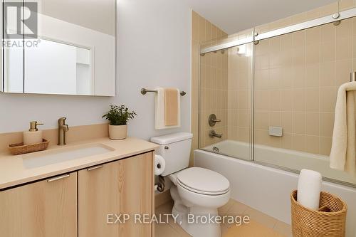 VIRTUALLY STAGED TO SHOW POSSIBILITIES - 730 - 100 Eagle Rock Way, Vaughan, ON - Indoor Photo Showing Bathroom