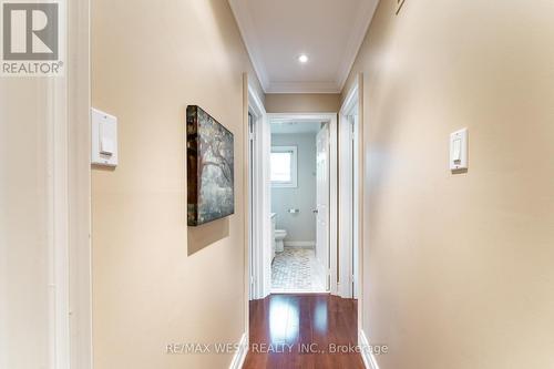 18 Harrowsmith Place, Richmond Hill, ON - Indoor Photo Showing Other Room