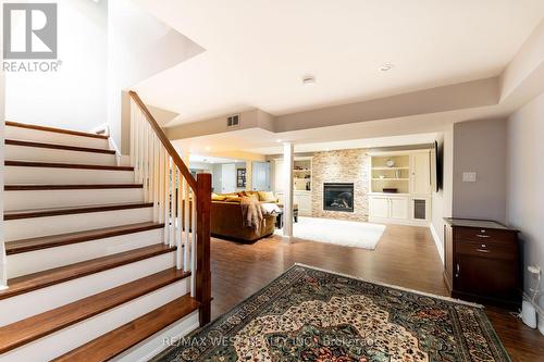 18 Harrowsmith Place, Richmond Hill, ON - Indoor With Fireplace