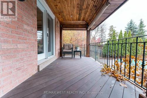 18 Harrowsmith Place, Richmond Hill, ON - Outdoor With Deck Patio Veranda With Exterior