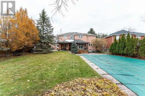 18 Harrowsmith Place, Richmond Hill, ON - Outdoor