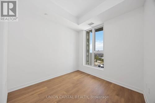 2114 - 10 Abeja Street, Vaughan, ON - Indoor Photo Showing Other Room