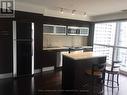 1219 - 386 Yonge Street, Toronto, ON  - Indoor Photo Showing Kitchen 