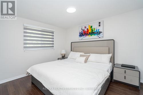 172 Hansen Road, Brampton, ON - Indoor Photo Showing Bedroom